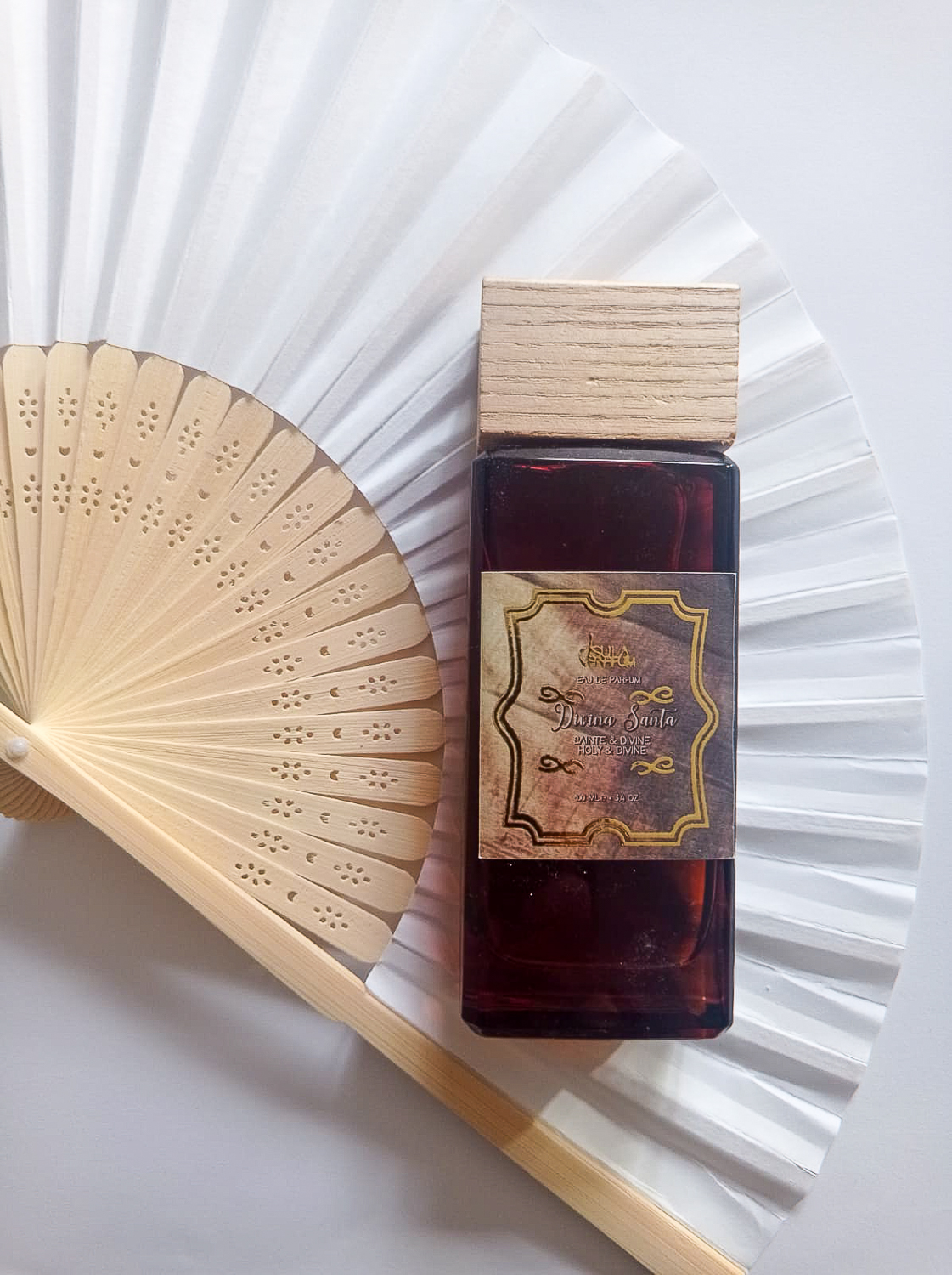 Divina Santa